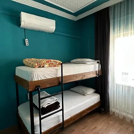 Hostal Gold Coast